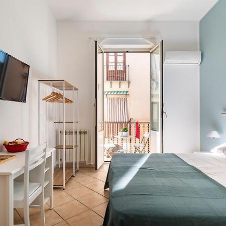 Punto Al Capo Appartamento Intero O Stanze Matrimoniali Con Bagno Privato Palermo Exterior foto