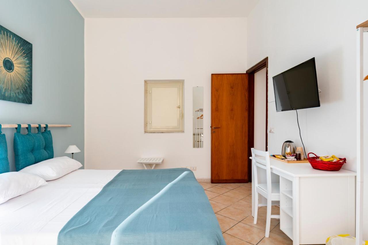 Punto Al Capo Appartamento Intero O Stanze Matrimoniali Con Bagno Privato Palermo Exterior foto