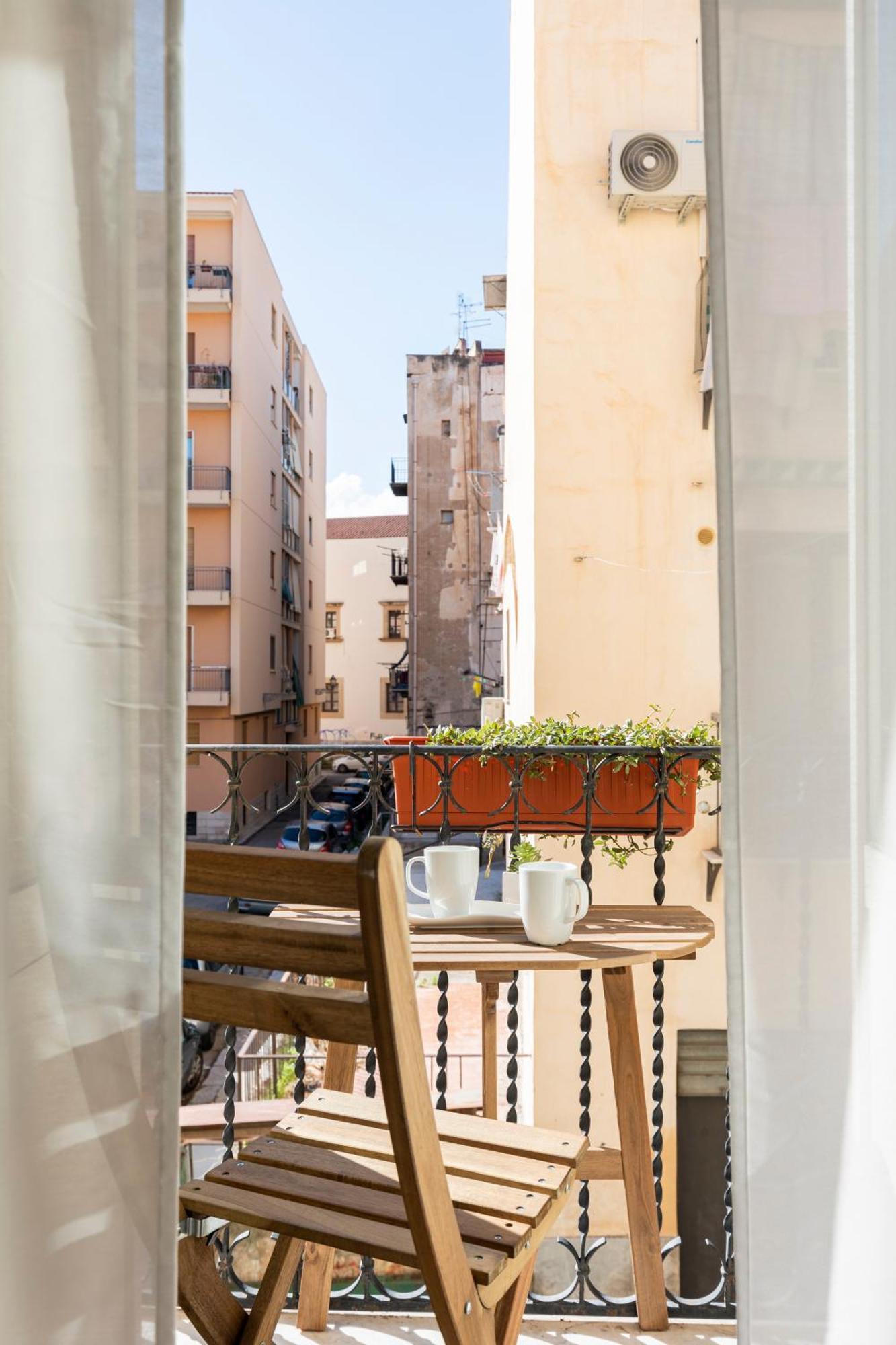 Punto Al Capo Appartamento Intero O Stanze Matrimoniali Con Bagno Privato Palermo Exterior foto
