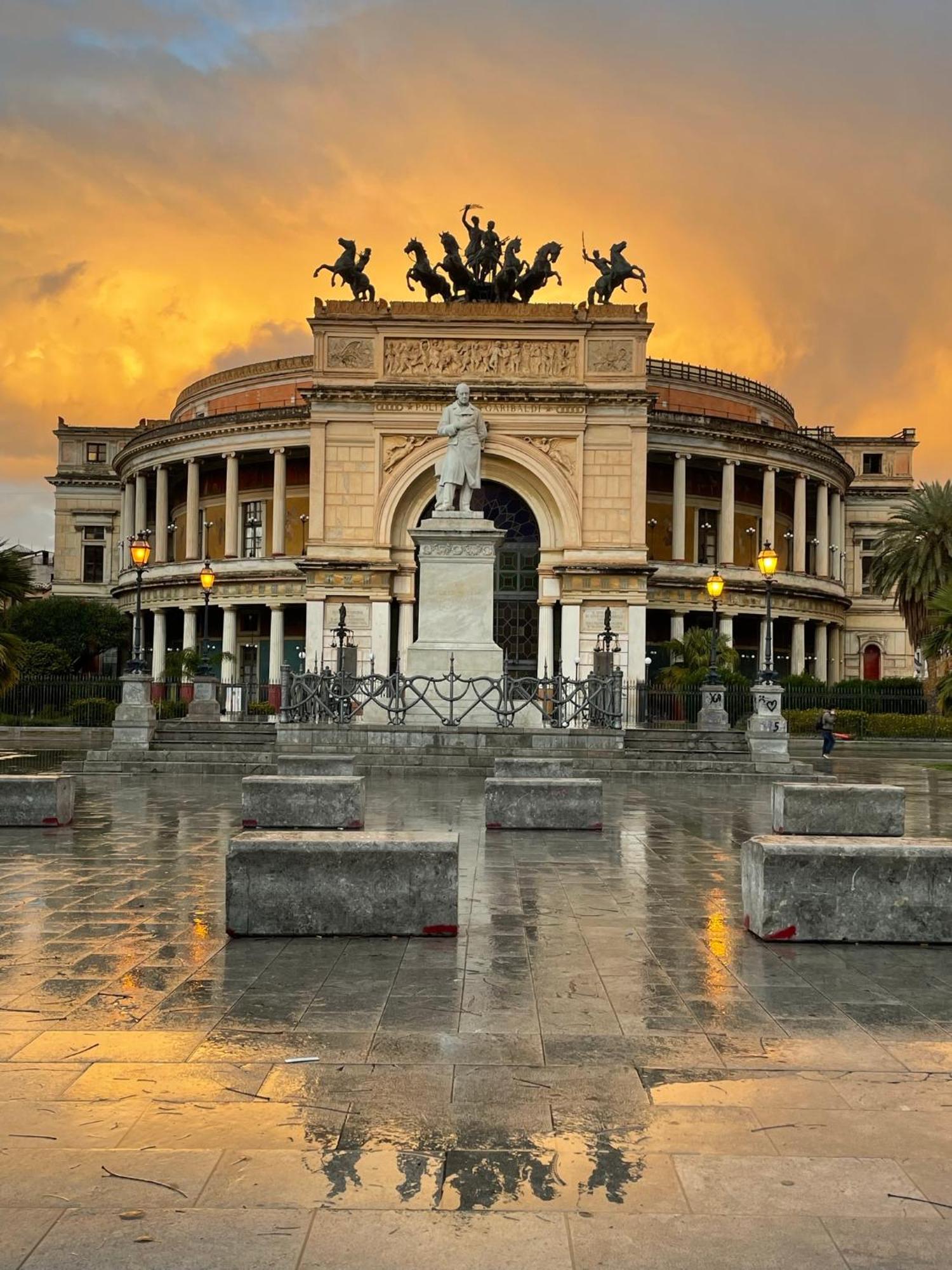 Punto Al Capo Appartamento Intero O Stanze Matrimoniali Con Bagno Privato Palermo Exterior foto